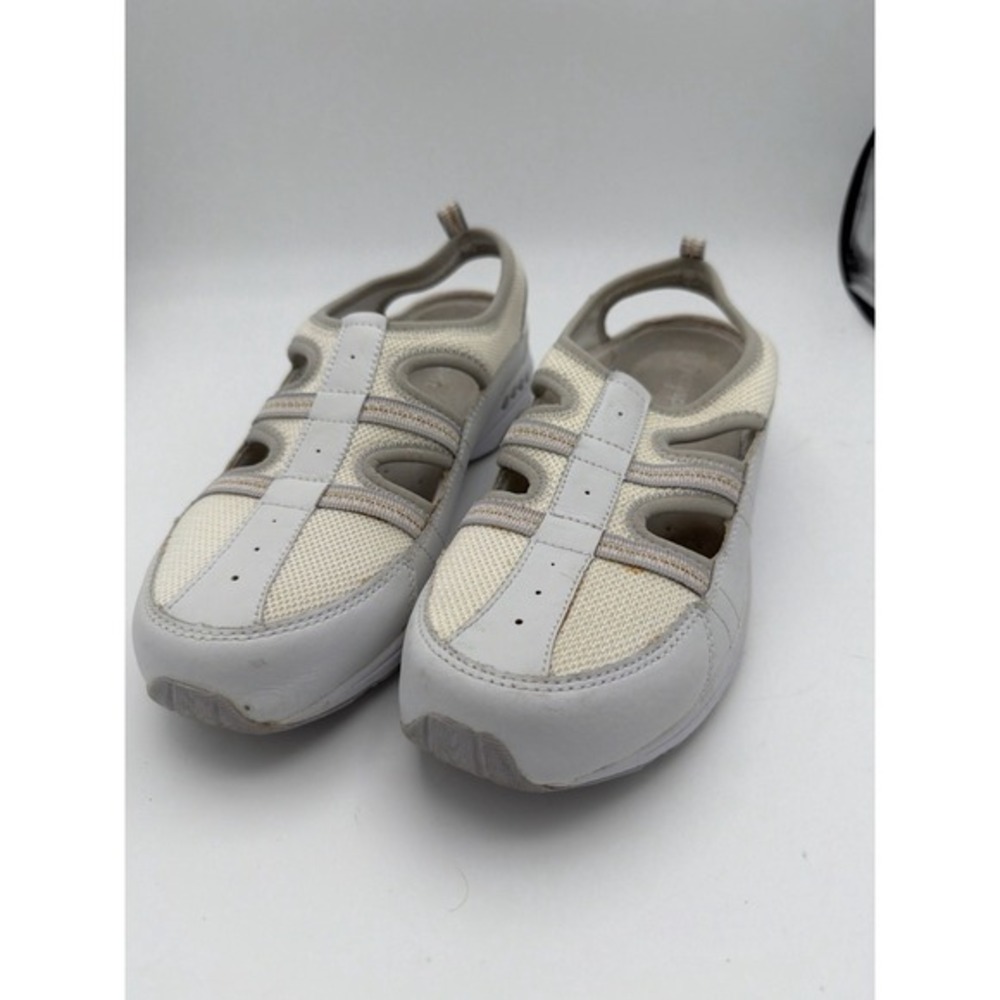 Easy Spirit Sesicilia Mary Jane Walking Shoes Womens 8.5M White Comfort.    1639